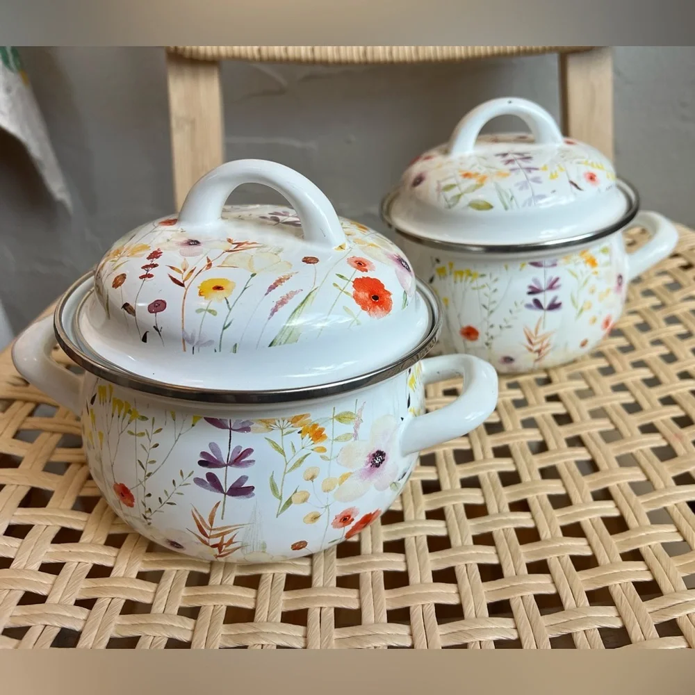 Set of 2 Crofton Enamel Floral Mini Pots – 1 Qt Each, Vintage-Inspired Aldi